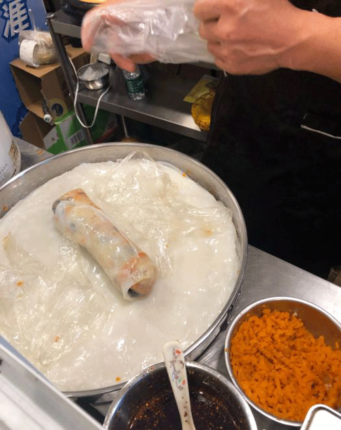 卷凉皮技术配方教程正宗濮阳裹凉皮调料辣椒油制作技术教程商用插图2