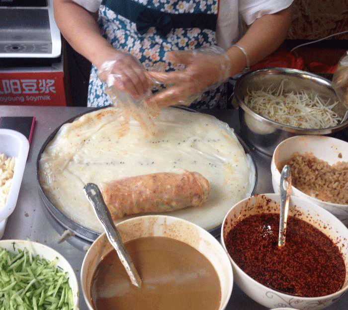 卷凉皮技术配方教程正宗濮阳裹凉皮调料辣椒油制作技术教程商用插图3