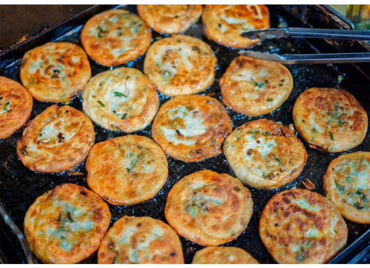 正宗老上海葱油饼技术配方教程烧饼煎饼小吃制作技术摆摊开店商用插图7